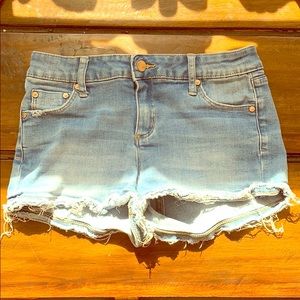 Tractr Jean Shorts